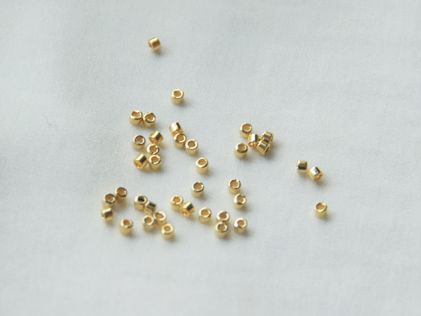 Miyuki Delica beads 24kt light gold plated, 5g 11/0 DB 0034, DB 34, beads for jewelry making, beads from japan, cylindrical beads, real gold