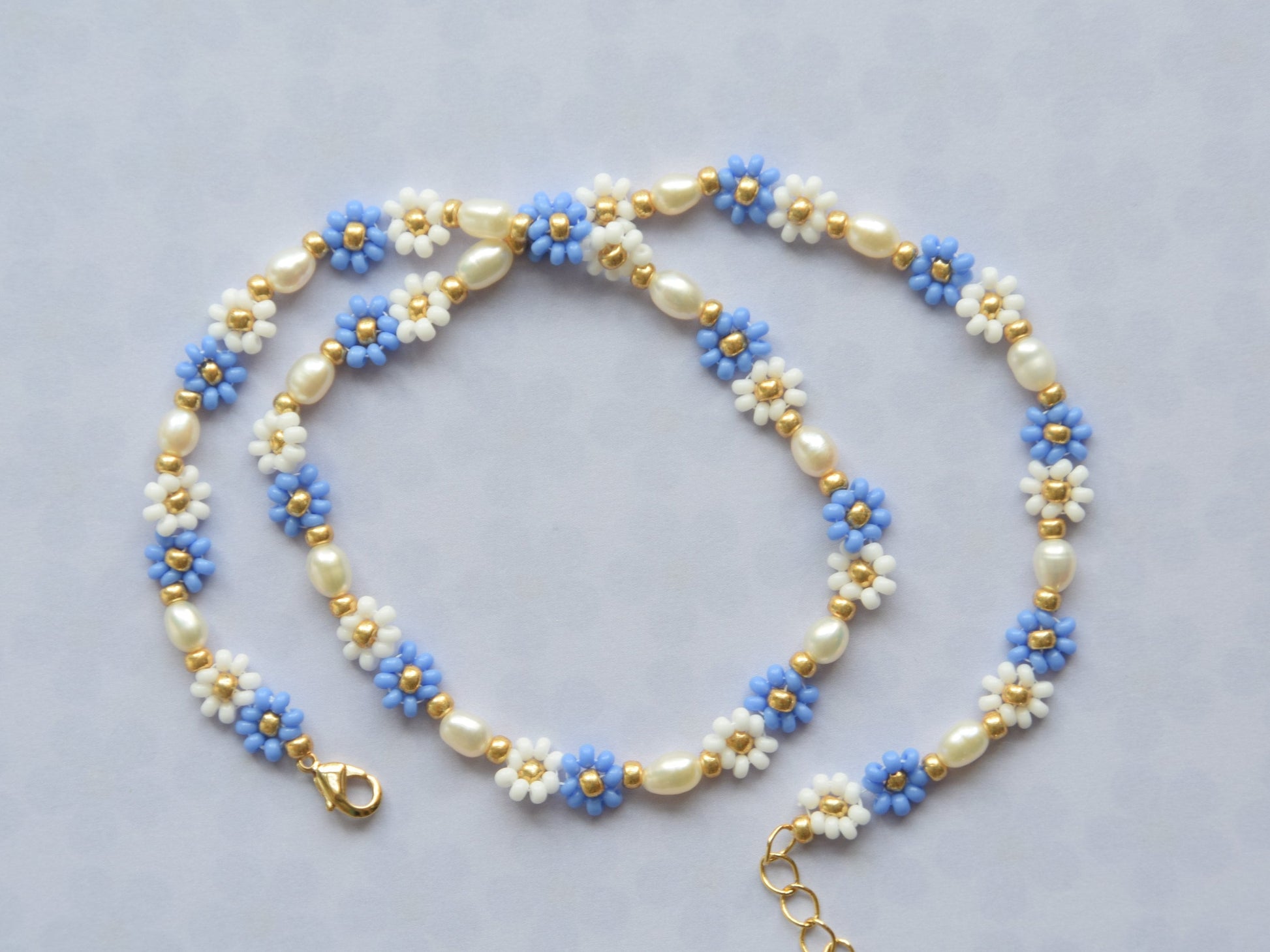 Blue beaded necklace for women, freshwater pearl necklace, choker necklace, daisy chain, flower necklace for bridesmaid, birthday gift