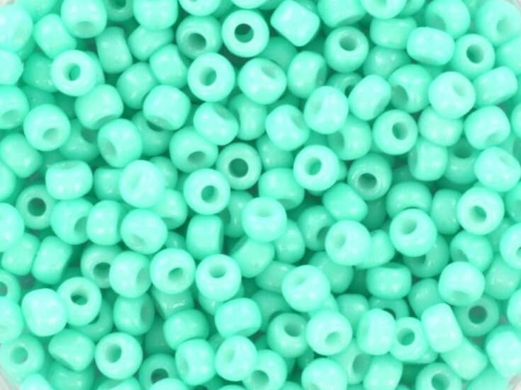 10g Miyuki seed beads 8/0, duracoat opaque catalina 4472, japanese beads, color green beads, size 3mm, bright rocailles, bright green Miyuki