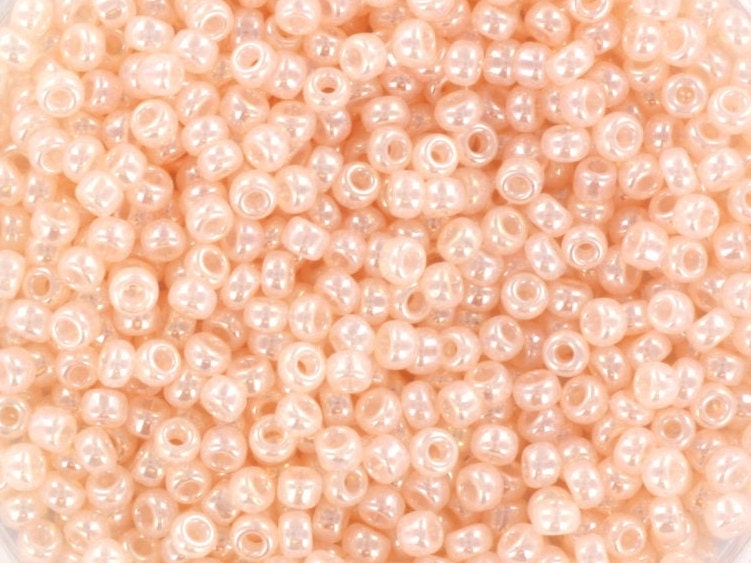 10g Miyuki seed beads 11/0, ceylon soft salmon 519, japanese beads high quality, color pink beads, size 2mm, pastel color rocailles