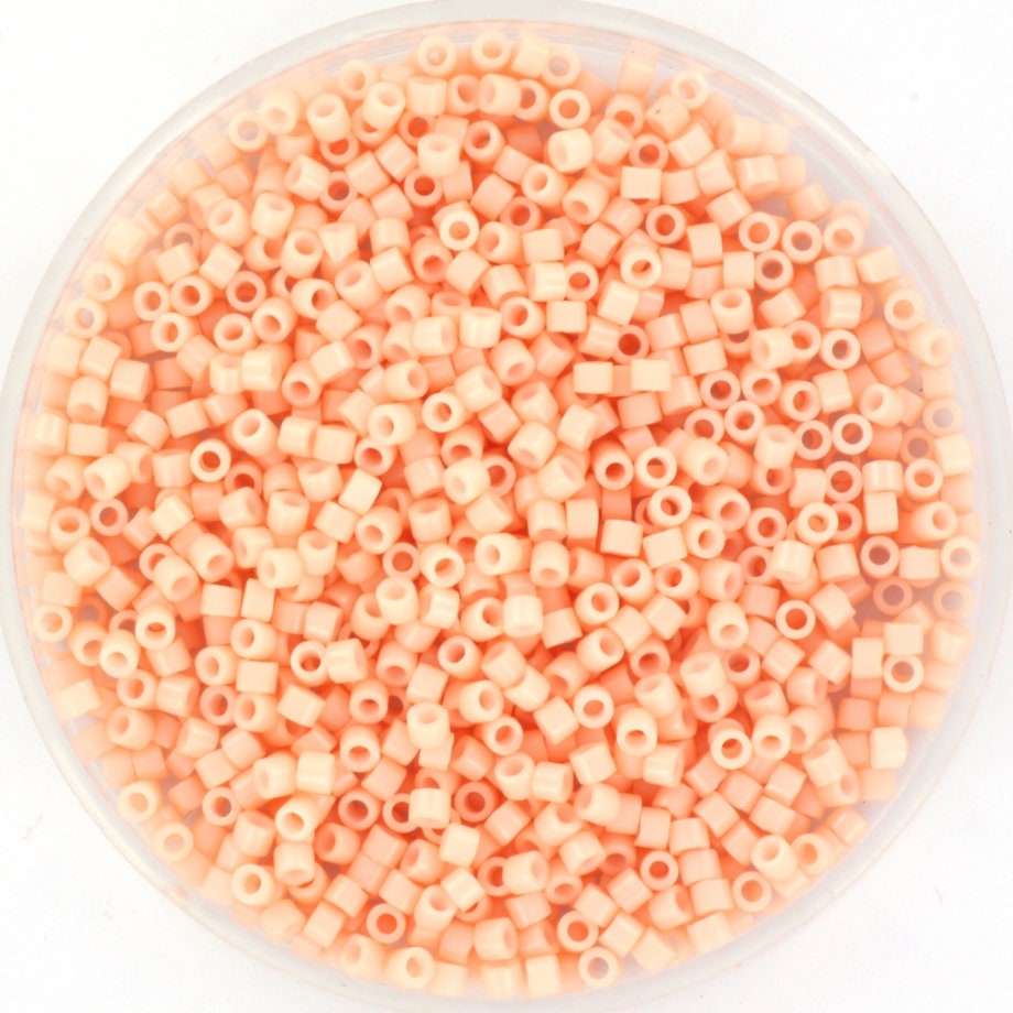 Miyuki Delica beads opaque salmon, 5g 11/0 DB 206, cylindrical beads, 1.6mm beads, light pink beads, Miyuki opaque salmon, color DB0206