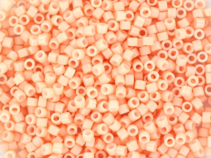 Miyuki Delica beads opaque salmon, 5g 11/0 DB 206, cylindrical beads, 1.6mm beads, light pink beads, Miyuki opaque salmon, color DB0206