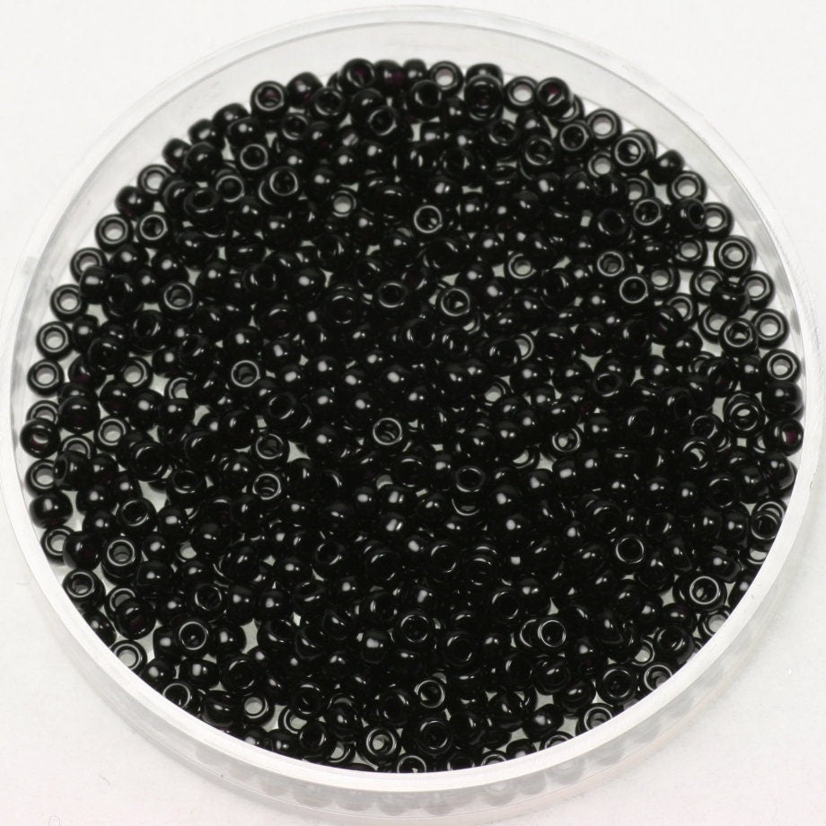 10g Miyuki seed beads 11/0, opaque black 401, japanese beads, color black beads, size 2mm, Miyuki RR401 RR0401, black round rocailles