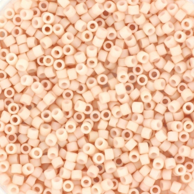 Miyuki Delica beads opaque matte blush, 5g 11/0 DB0354, cylindrical beads, 1.6mm beads, light pink Miyuki, color DB 354, DB 0354, DB354