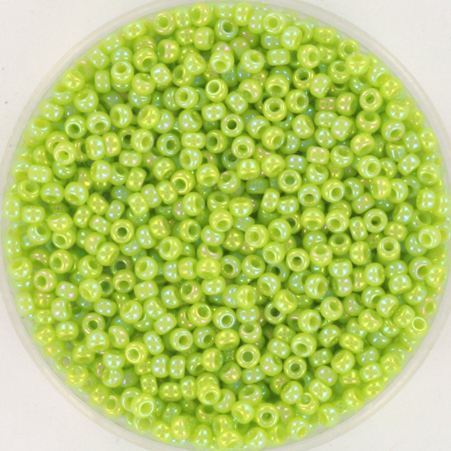 Miyuki seed beads opaque ab chartreuse 11/0 479, japanese beads high quality, bright green beads, size 2mm, Miyuki rocailles luster green