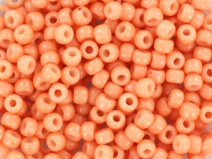 10g Miyuki seed beads 8/0, duracoat opaque tea rose 4461, japanese beads, soft pink, round rocailles, size 8/0 3mm, rose beads, light pink