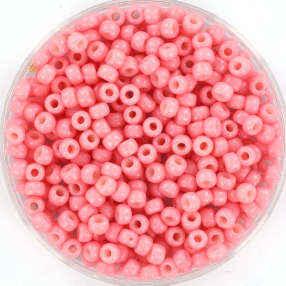 10g Miyuki seed beads 8/0, duracoat opaque lychee 4463, japanese beads, round rocailles, light pink, size 8 3mm, soft pink glass beads