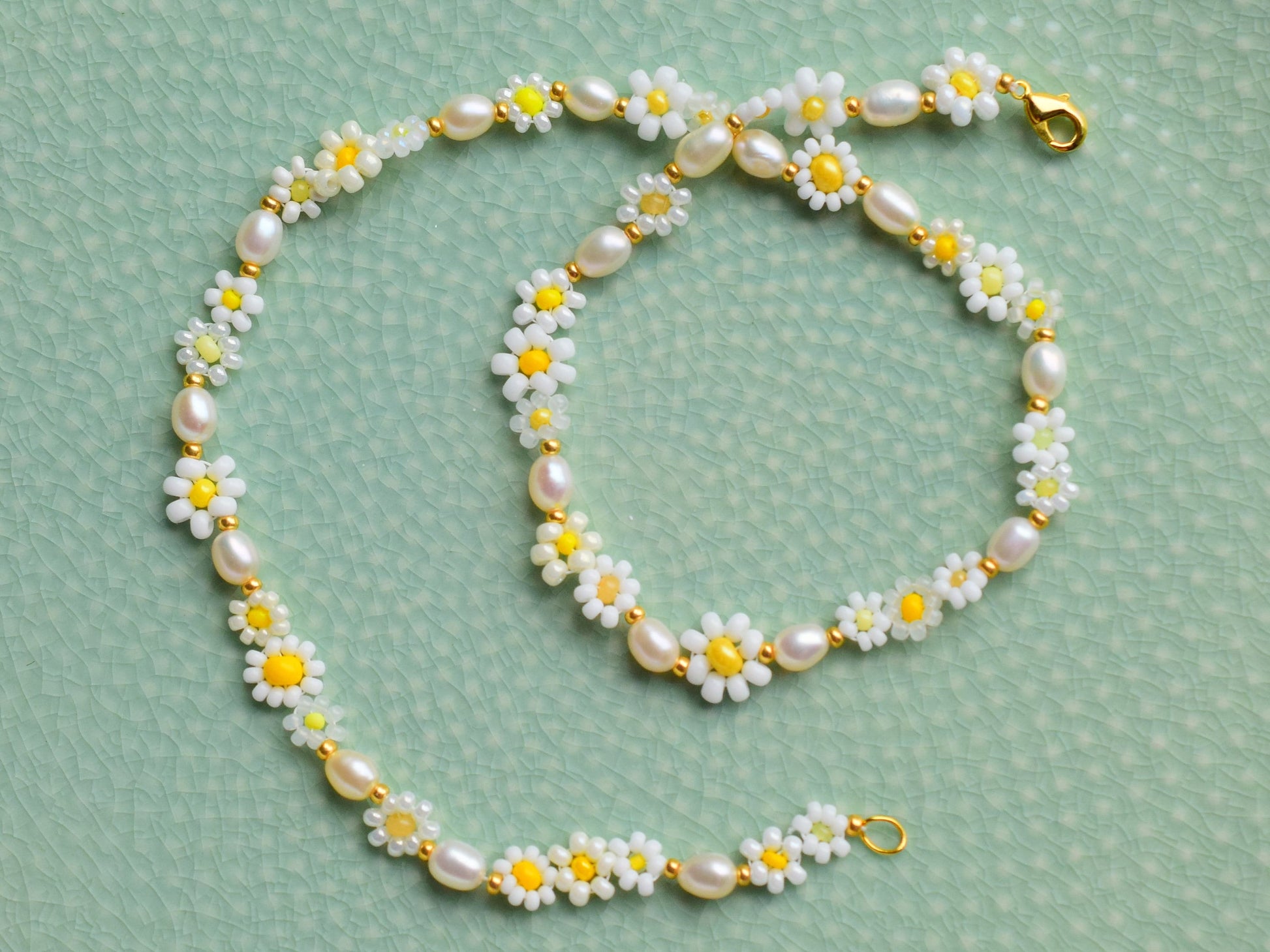 Flower necklace for women, Pearl necklace boho, choker necklace, white daisy, summer necklace, birthday gift for sister, romantic gifts