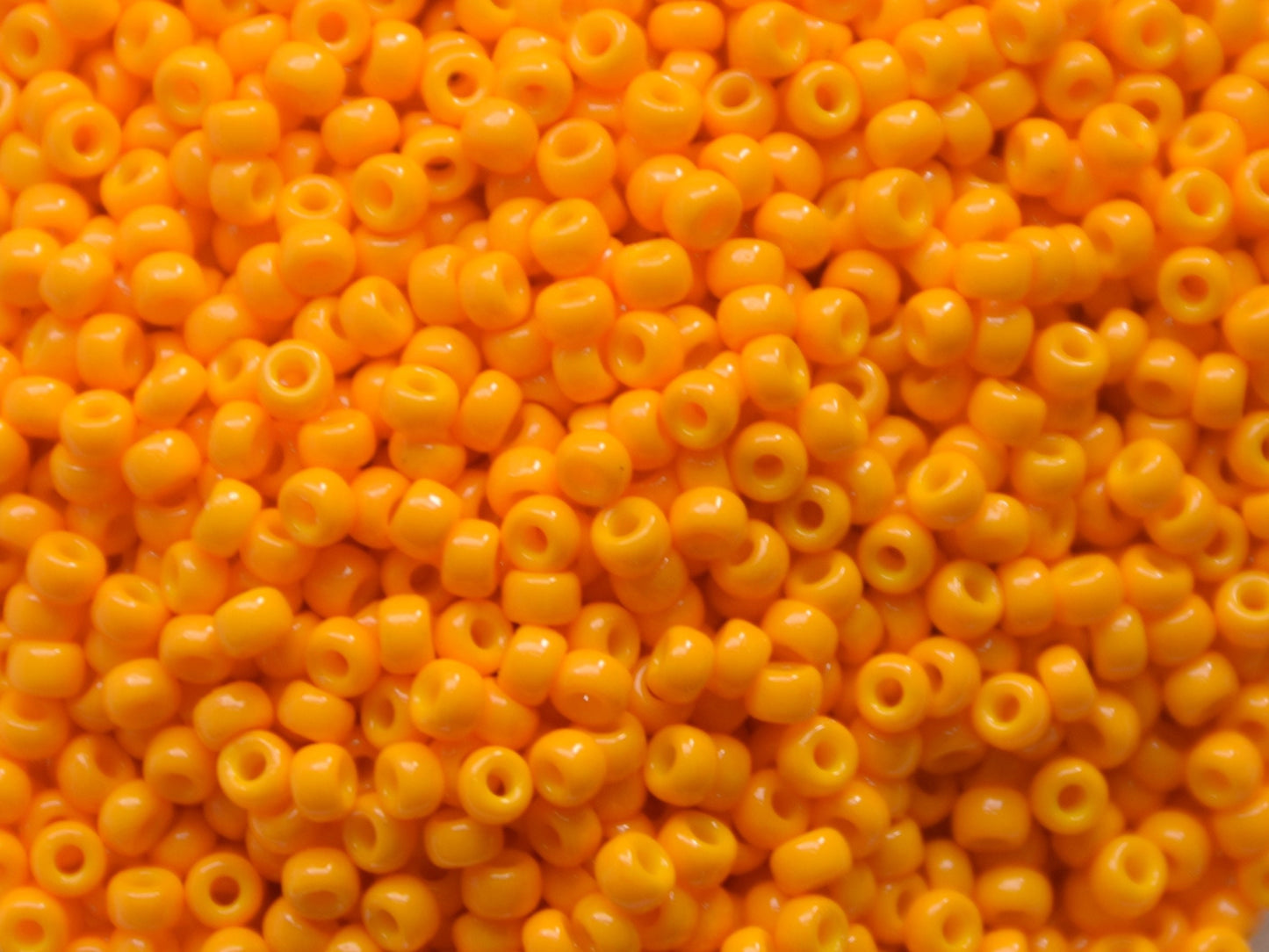 Miyuki seed beads 11/0, duracoat opaque light squash 4453, 10g japanese beads, orange glass beads, size 2mm, bright rocailles, orange beads