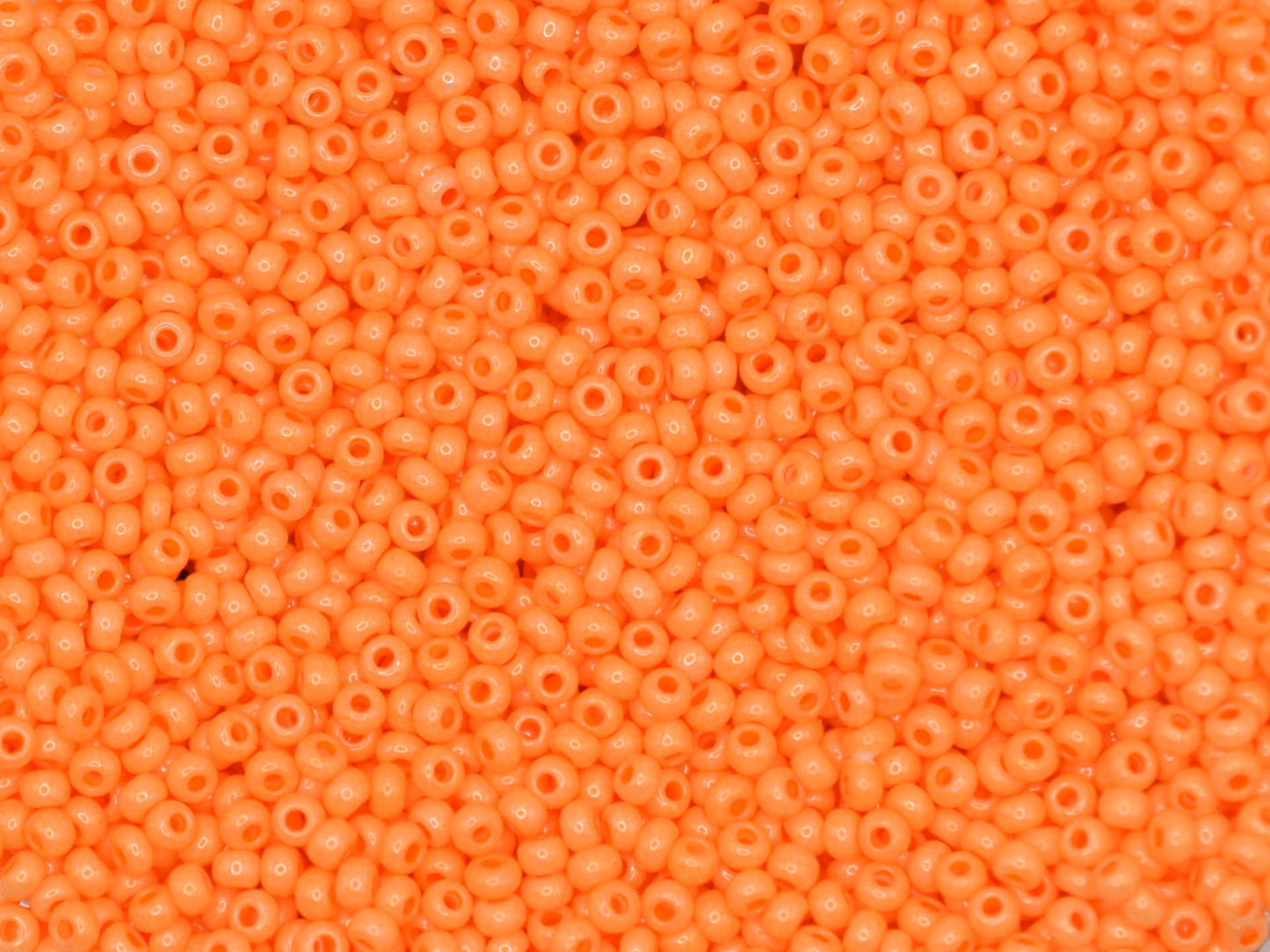 Preciosa Ornela 10/0 orange 16389, 20g orange dyed chalkwhite sfinx seed beads, bohemian beads, glossy orange beads, luster orange beads