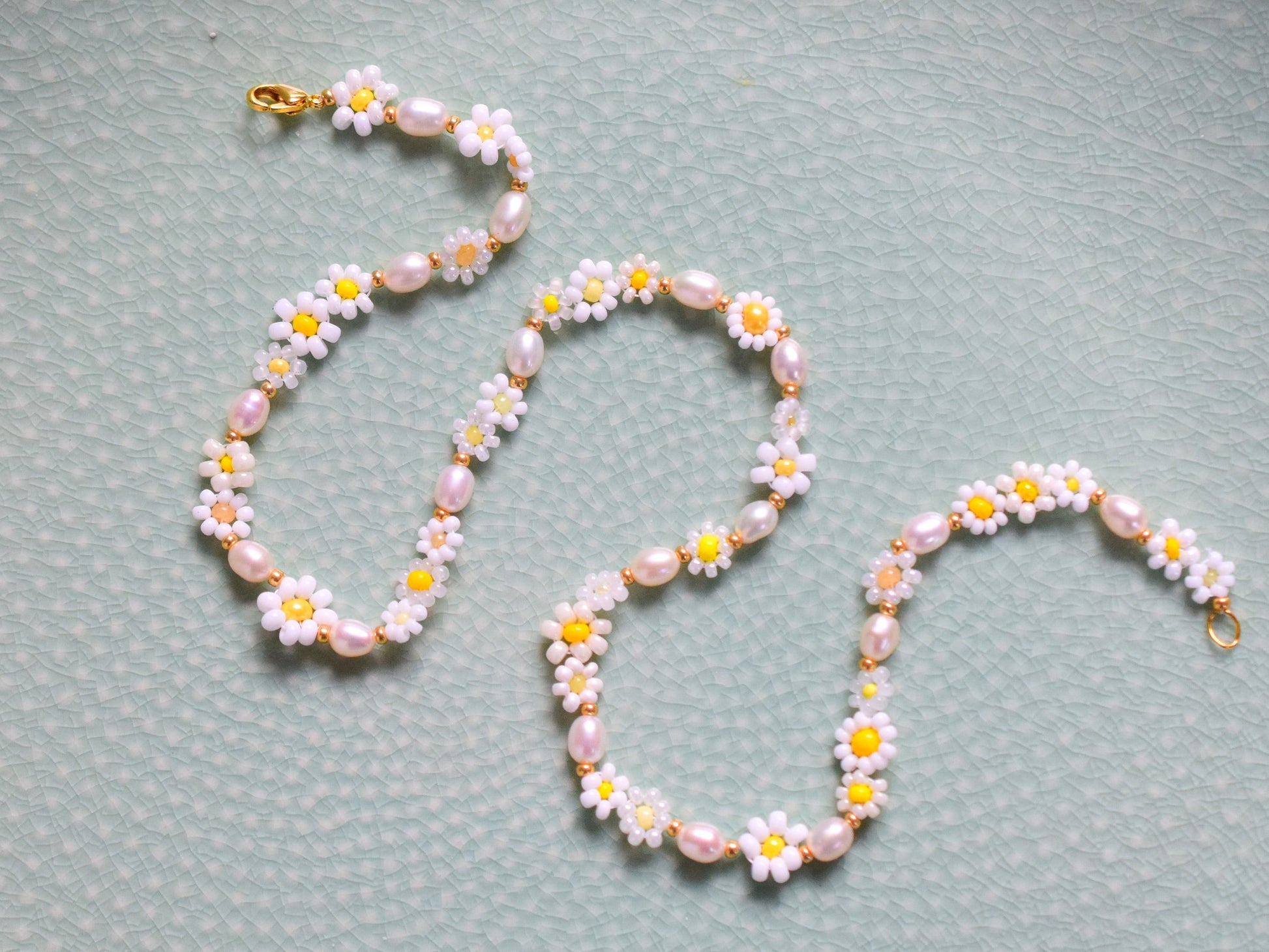 Flower necklace for women, Pearl necklace boho, choker necklace, white daisy, summer necklace, birthday gift for sister, romantic gifts