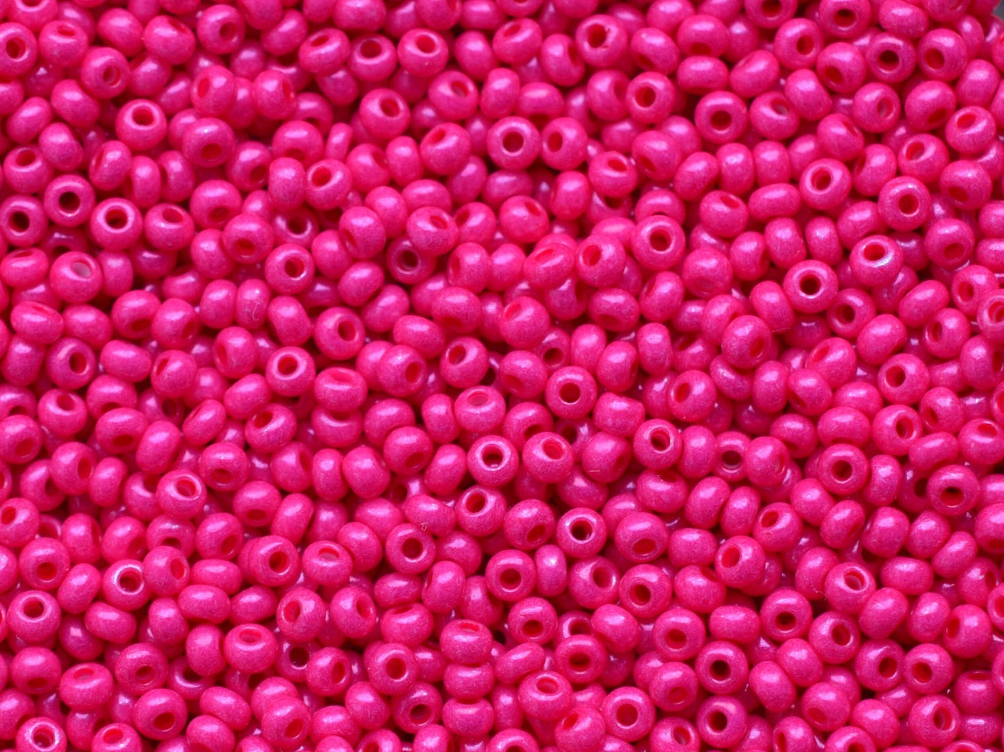 Preciosa Ornela 10/0 pink intensive dyed chalkwhite 16A77 20g, hot pink seed beads, bohemian beads, Czech seed beads, glossy pink beads