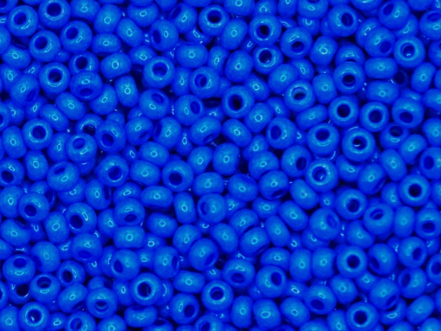 Preciosa Ornela 8/0 blue intensive dyed chalkwhite 16A38 20g, dark blue seed beads, bohemian beads, Czech seed beads, royal blue beads