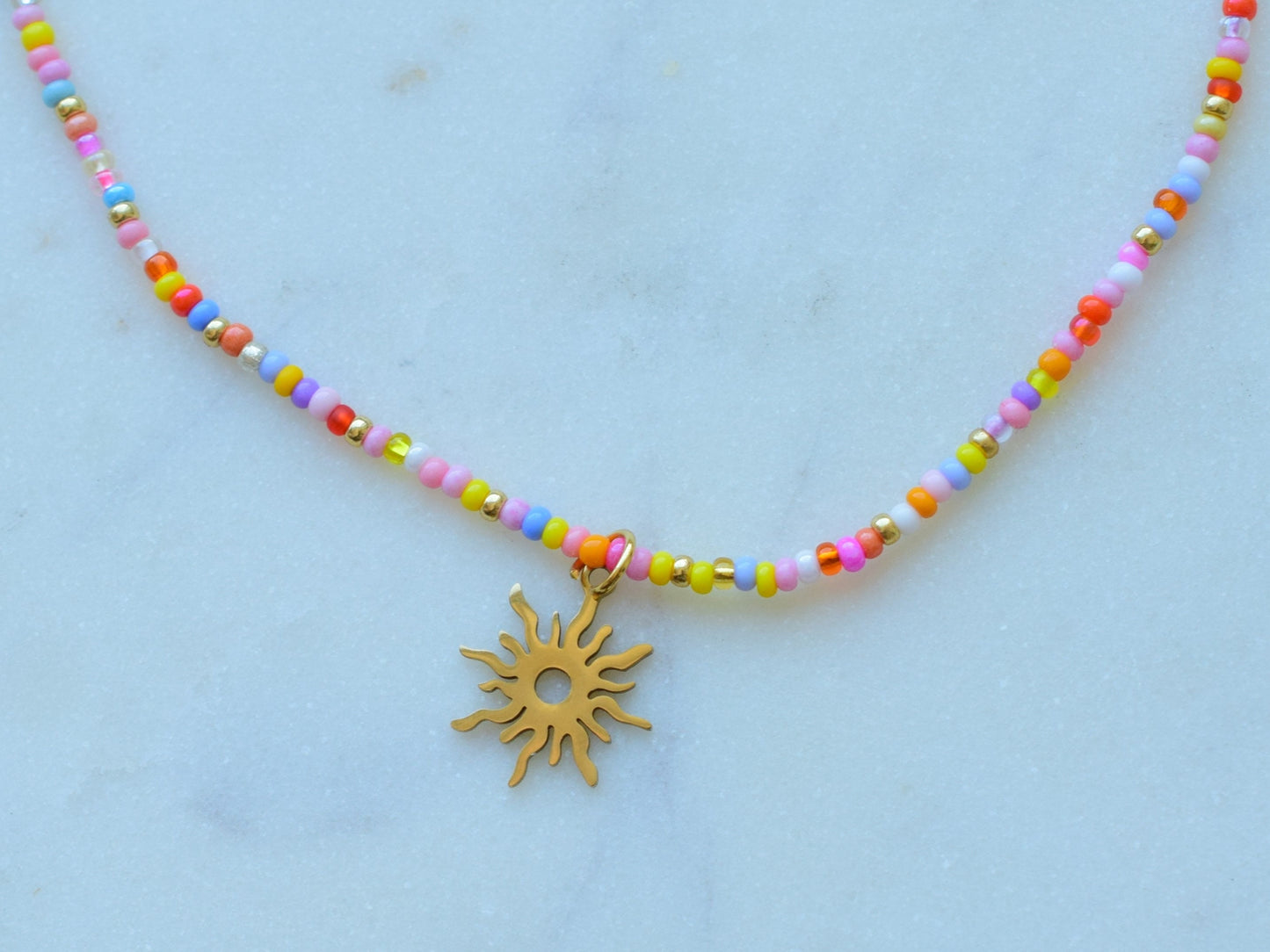 Sun pendant necklace gold, beaded necklace with charm, seed bead necklace sun, birthday gift for best friend, thin necklace