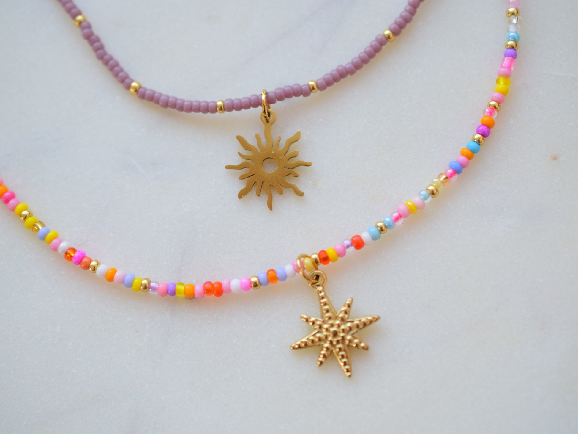 Sun pendant necklace gold, beaded necklace with charm, seed bead necklace sun, birthday gift for best friend, thin necklace