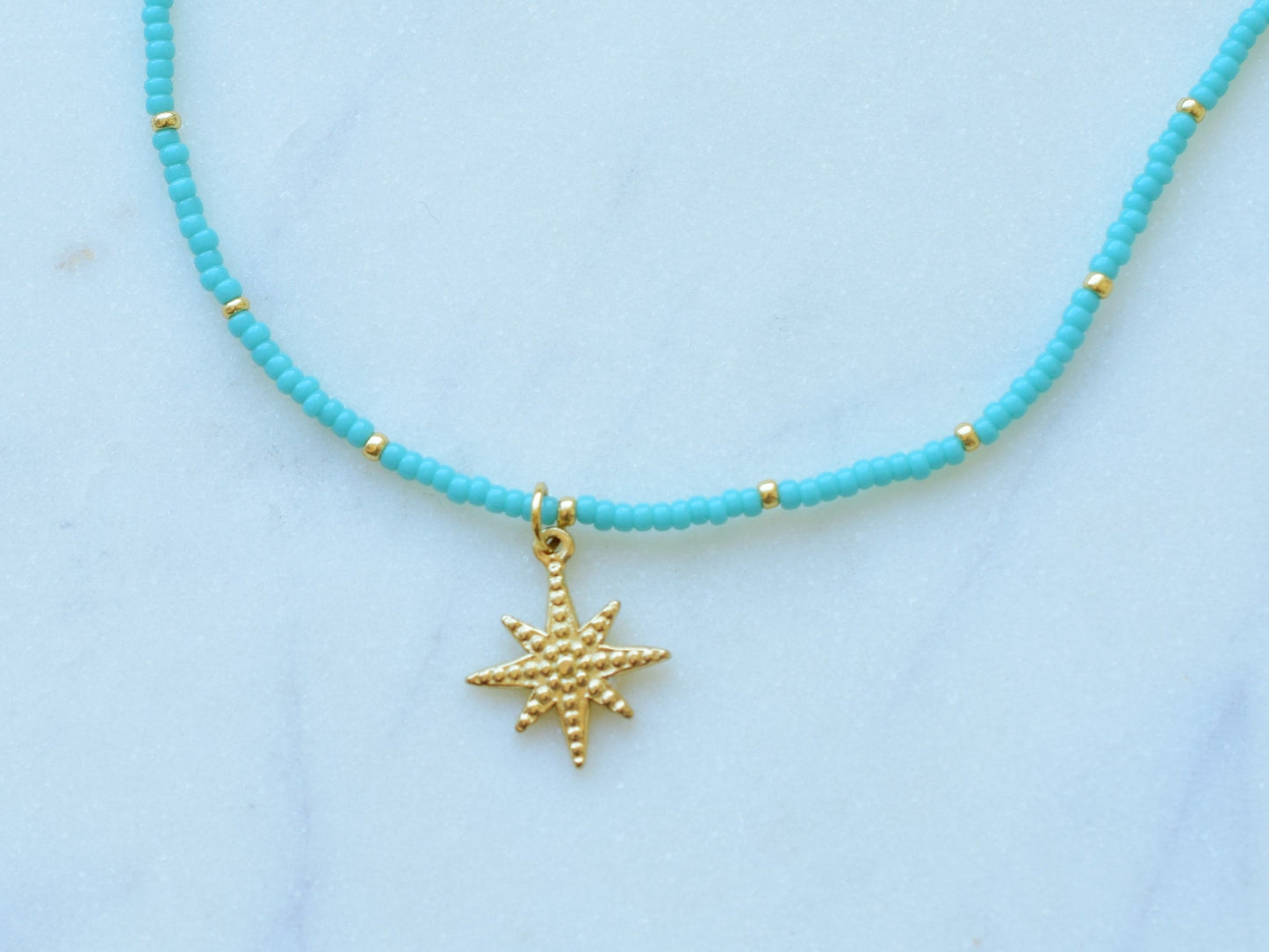 Northern star pendant necklace gold, beaded necklace with charm, seed bead necklace starburst, birthday gift for best friend, thin necklace