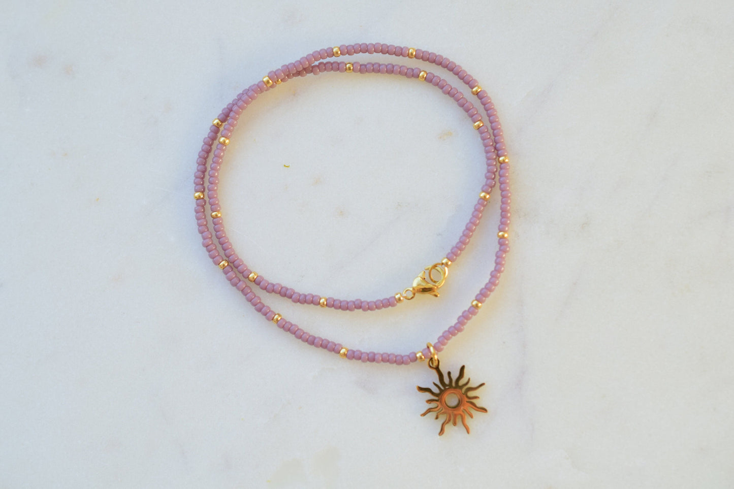 Sun pendant necklace gold, beaded necklace with charm, seed bead necklace sun, birthday gift for best friend, thin necklace