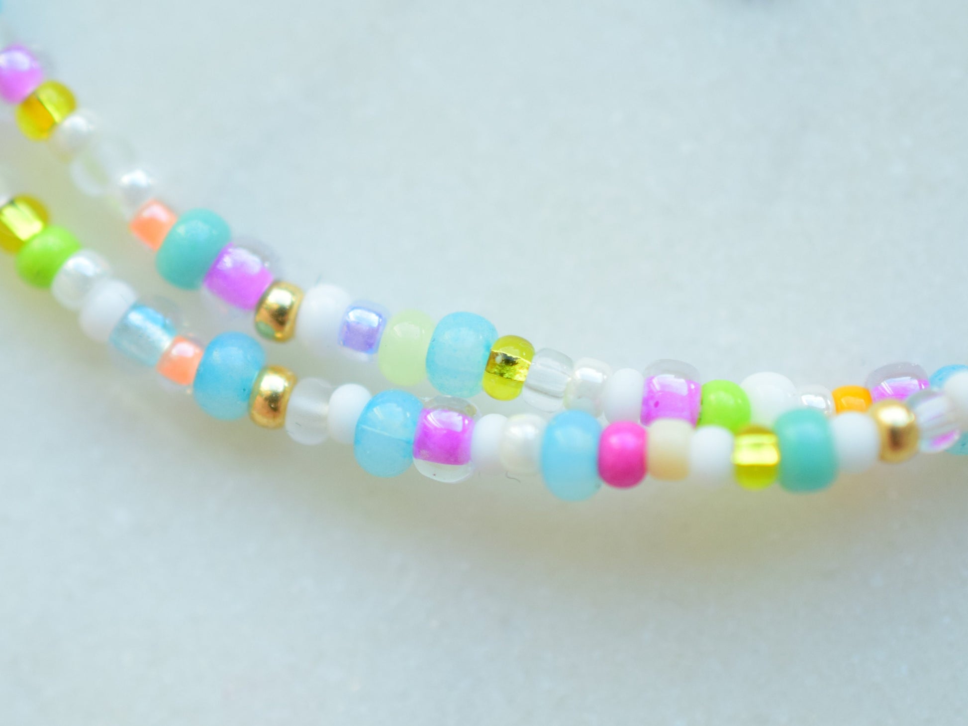 Colorful beaded bracelet, thin bracelet, simple bracelet mixed beads, birthday gift for best friend, friendship bracelet, gift for sister