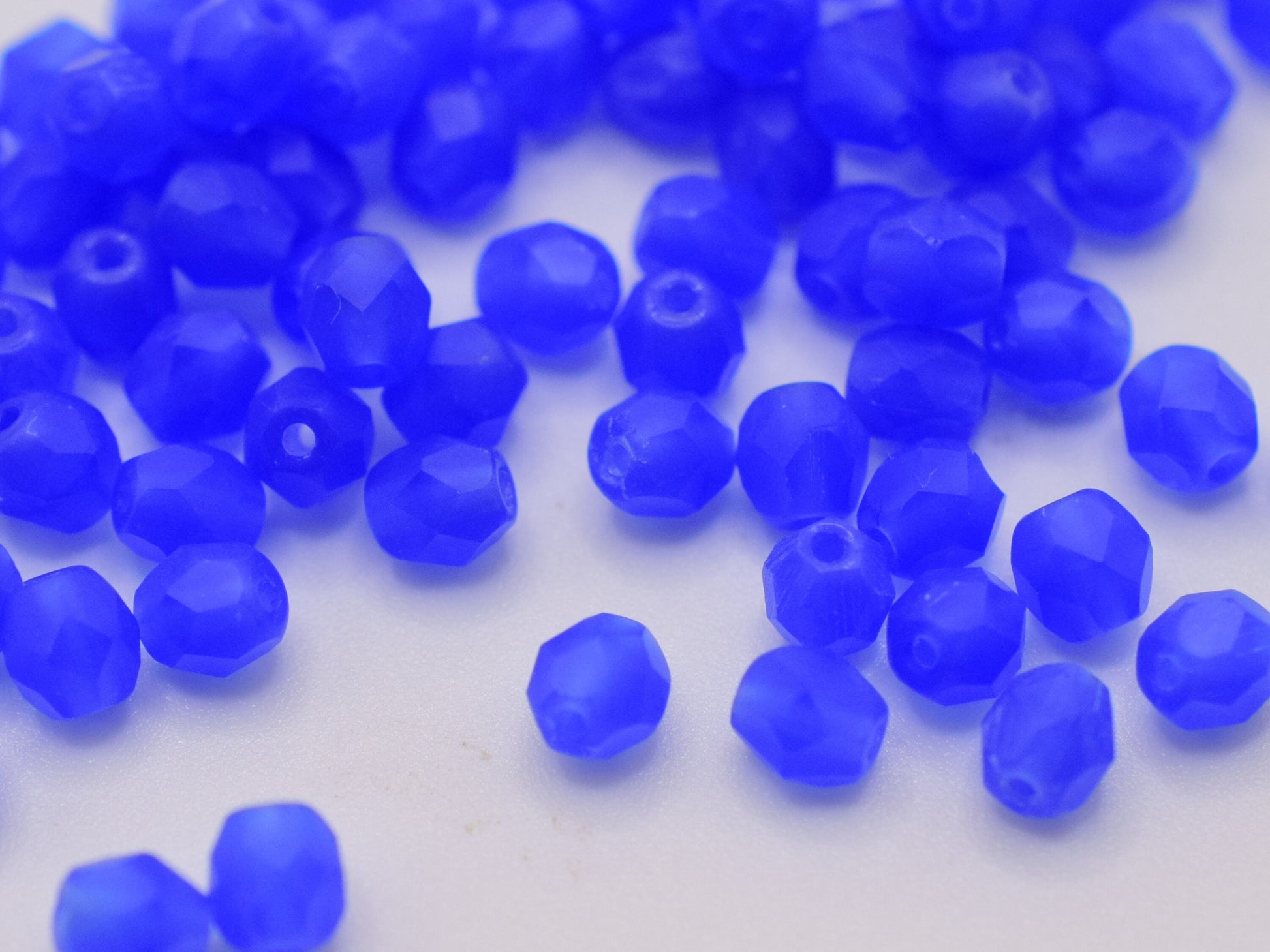 50 pieces Fire Polished beads 4mm, Matte translucent Blue, Color 32020, Czech glass beads, Bohemian beads, dark blue, cobalt blue