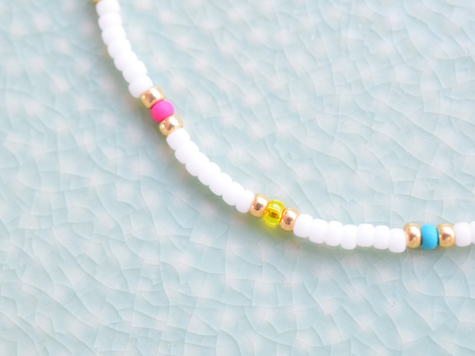 White bead bracelet, thin bracelet dainty, simple bracelet mixed beads, birthday gift for best friend, friendship bracelet, small gifts