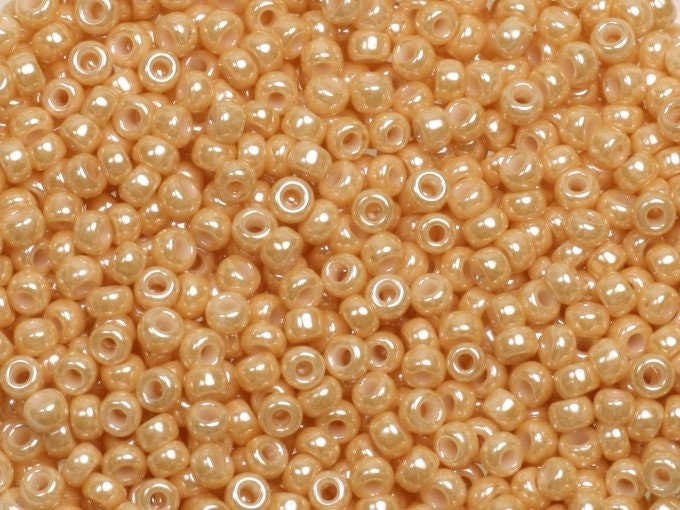 10g Miyuki seed beads 11/0, ceylon caramel 593, japanese beads, cream beads, size 2mm, light brown seed beads, Cream Miyuki rocailles, beige