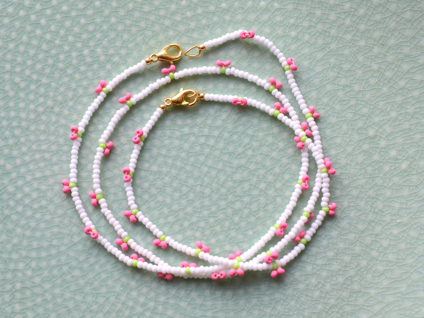 Cherry bead bracelet, friendship bracelet, seed bead bracelet dainty, small gifts for girlfriend, birthday gift for friend female, anklet