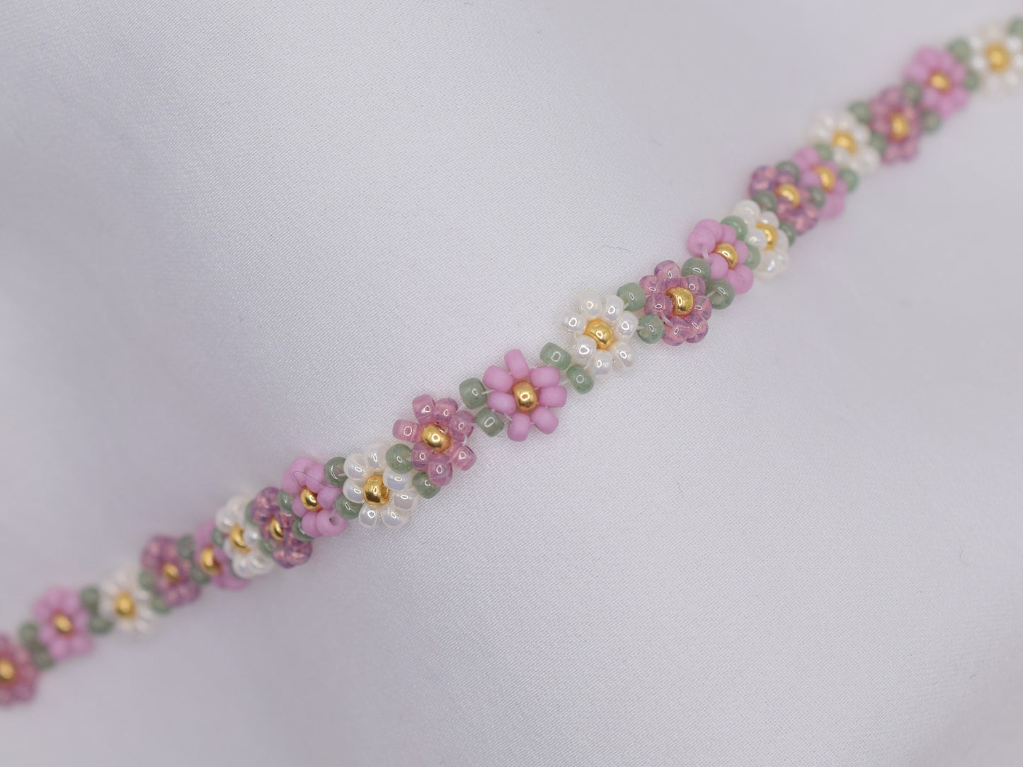 Pink beaded bracelet women, flower bracelet, friendship bracelet, romantic gifts for girlfriend, birthday gift teenage girl jewelry