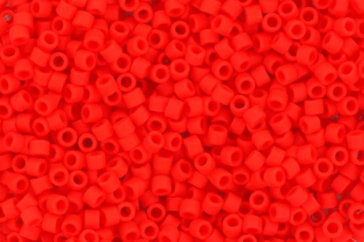 Miyuki Delica beads opaque matte vermillion red, 5g 11/0 color DB 757, cylindrical beads, Miyuki bright red beads, Miyuki seed beads red