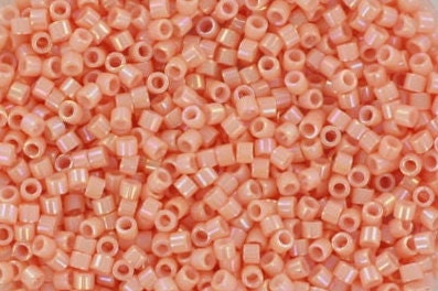 Miyuki Delica beads opaque luster tea rose, 5g 11/0 color DB 207, cylindrical beads, light pink beads, opaque glazed pink, color DB0207