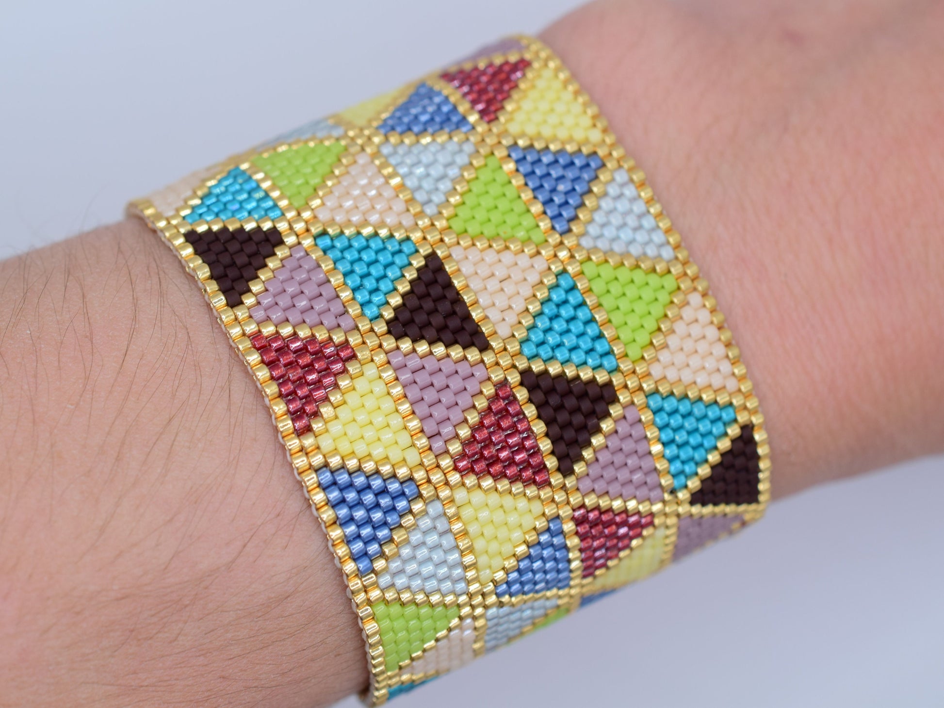 Colorful cuff bracelet wide, geometric bracelet, jewelry gift for mom, gift for daughter from mom and dad, triangle pattern, birthday gift