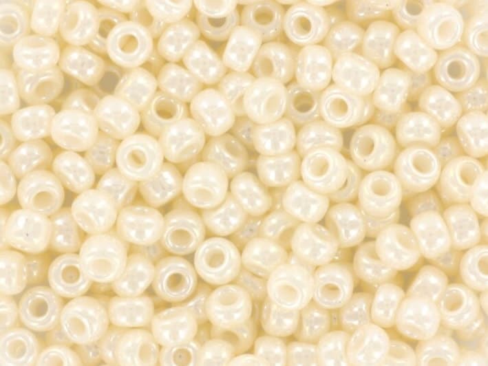 10g Miyuki seed beads 8/0, ceylon antique ivory 592, japanese beads, cream beads, size 3mm, off white seed beads, Cream Miyuki