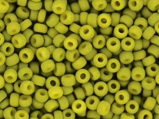 Miyuki seed beads 11/0, opaque matte lime 2316 10g, japanese beads, lime green rocailles, size 11 2mm, Miyuki matte green