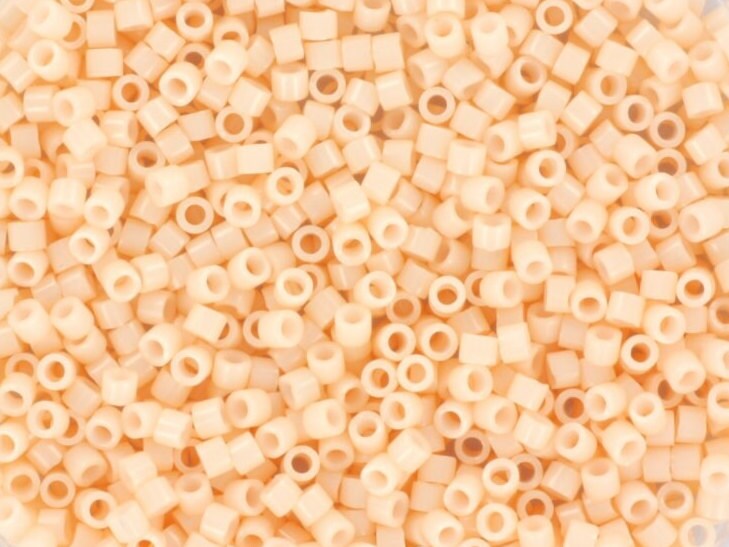 Miyuki Delica beads opaque light peach, 5g 11/0 color DB 1492, cylindrical beads, Miyuki Delica pastel pink DB1492