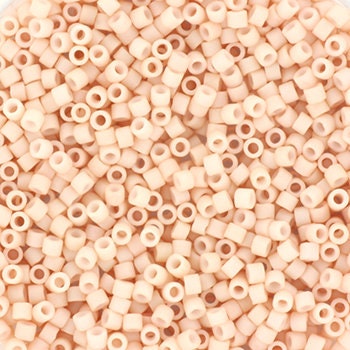 Miyuki Delica beads opaque matte blush, 5g 11/0 DB0354, cylindrical beads, 1.6mm beads, light pink Miyuki, color DB 354, DB 0354, DB354