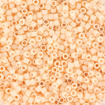 Miyuki Delica beads opaque light peach, 5g 11/0 color DB 1492, cylindrical beads, Miyuki Delica pastel pink DB1492