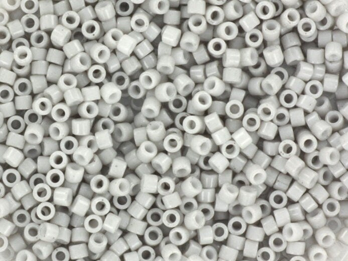 Miyuki Delica beads opaque light smoke, 5g 11/0 DB 1498, cylindrical beads, 1.6mm beads, light gray beads, Miyuki opaque pale gray DB1498