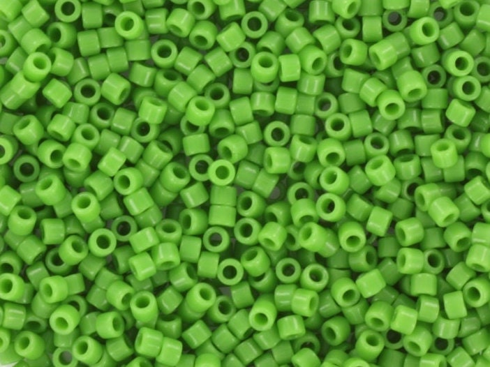 Miyuki Delica beads opaque green, 5g 11/0 color DB 724, cylindrical beads, Miyuki opaque dark green DB724,