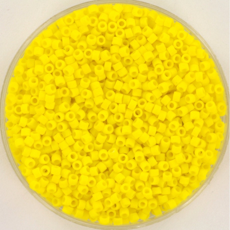 Miyuki Delica beads opaque matte yellow, size 11/0 color DB 751, Japanese beads, cylindrical beads, Miyuki DB751