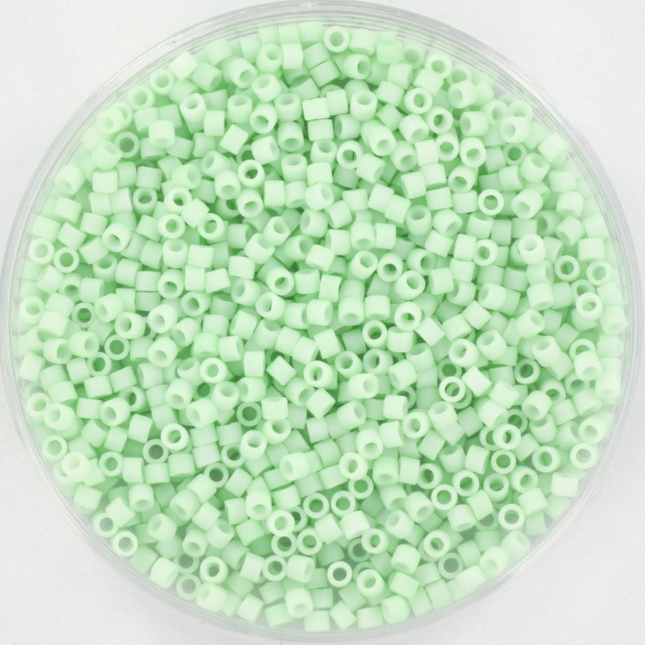 Miyuki Delica beads opaque matte light mint, 5g 11/0 DB1516, cylindrical beads, light green Miyuki, color DB 1516, pastel green