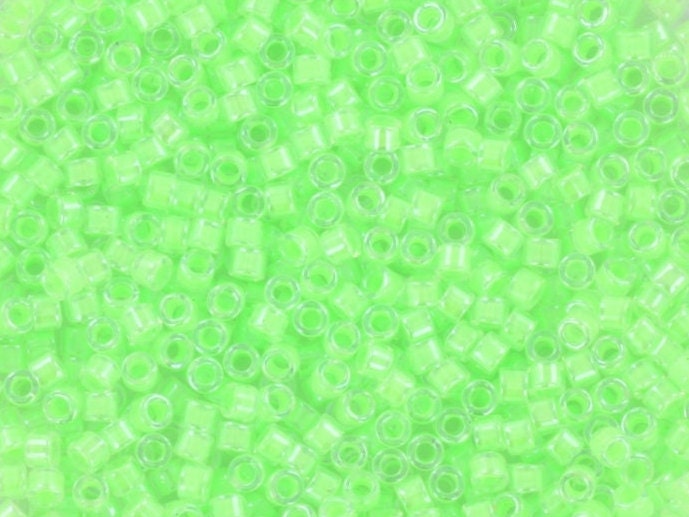 Miyuki Delica beads luminous mint green, 5g 11/0 color DB 2040, cylindrical beads, Miyuki green beads, Miyuki light green