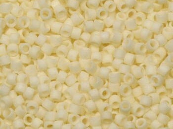 Miyuki Delica beads opaque matte cream, size 11/0 color DB 352, Japanese beads, cylindrical beads, Miyuki DB352