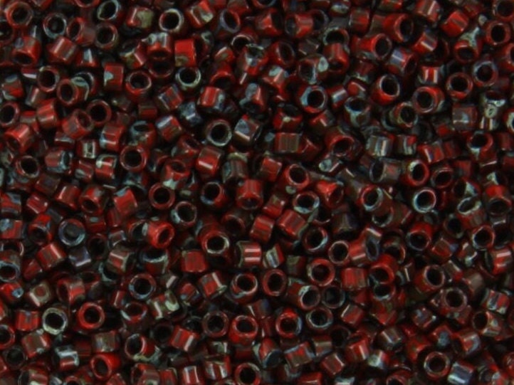 Miyuki Delica beads opaque picasso red, 5g 11/0 DB2263, cylindrical beads, marbled red, DB 2263, Delica opaque black