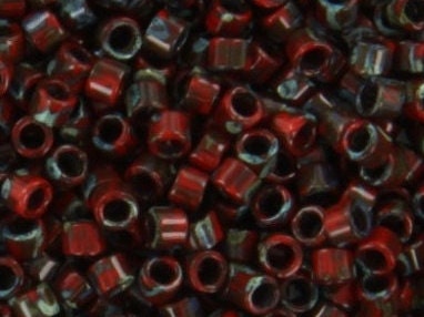 Miyuki Delica beads opaque picasso red, 5g 11/0 DB2263, cylindrical beads, marbled red, DB 2263, Delica opaque black