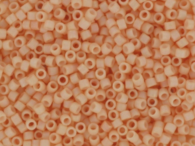 Miyuki Delica beads opaque matte ab light peach, 5g 11/0 DB1522, cylindrical beads, light pink Miyuki, color DB 1522, pastel pink