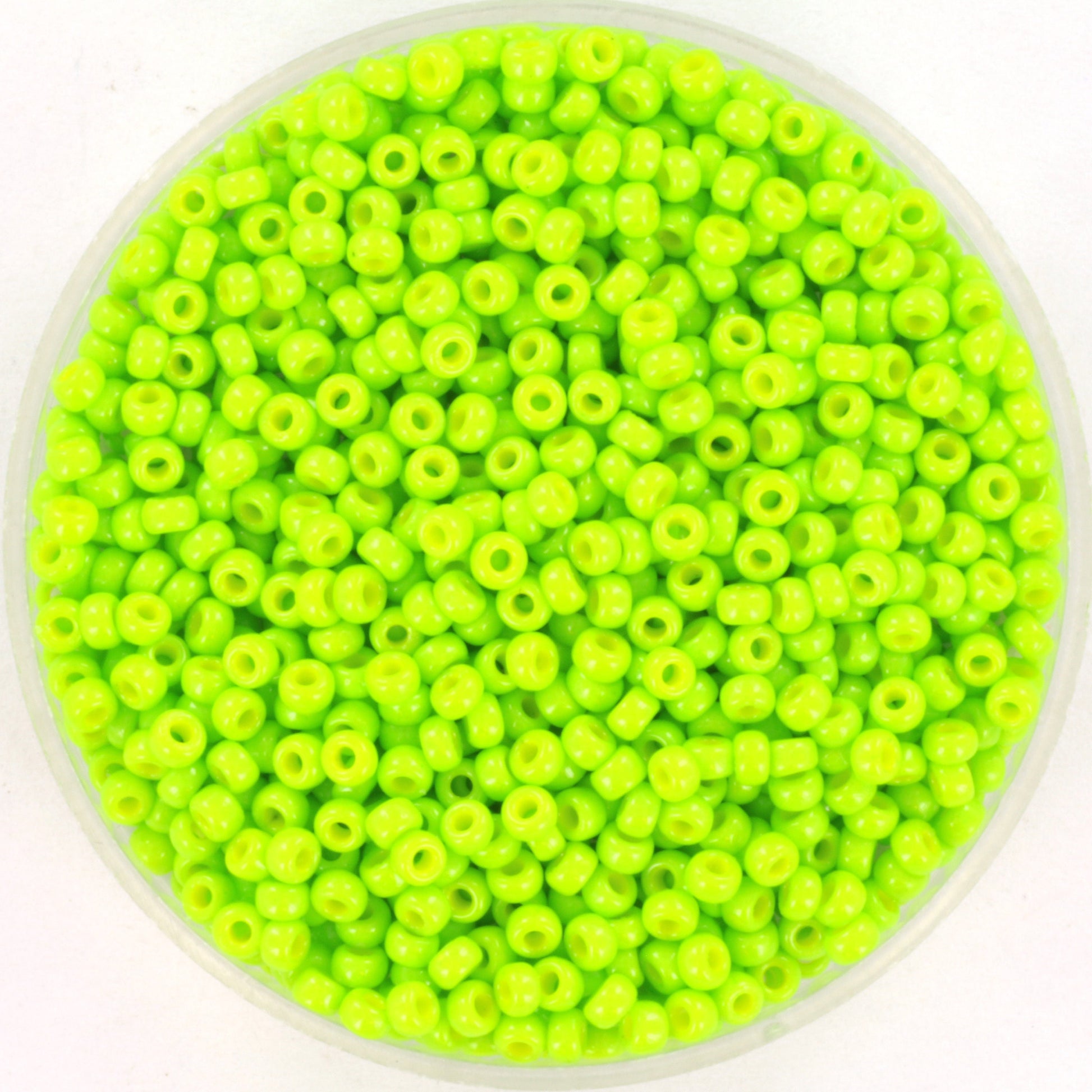 10g Miyuki seed beads 11/0, duracoat opaque kiwi 4471, japanese beads, bright color green rocailles, size 2mm, Miyuki green beads