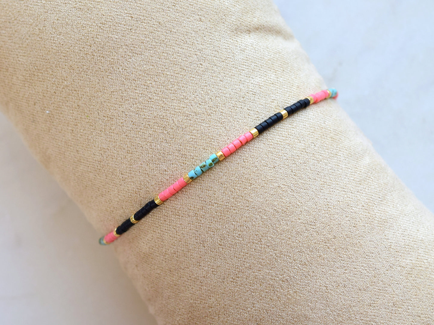 Dainty bracelet black and pink, Miyuki bracelet, friendship bracelet, thin bracelet, Miyuki bead bracelet, gift for best friend