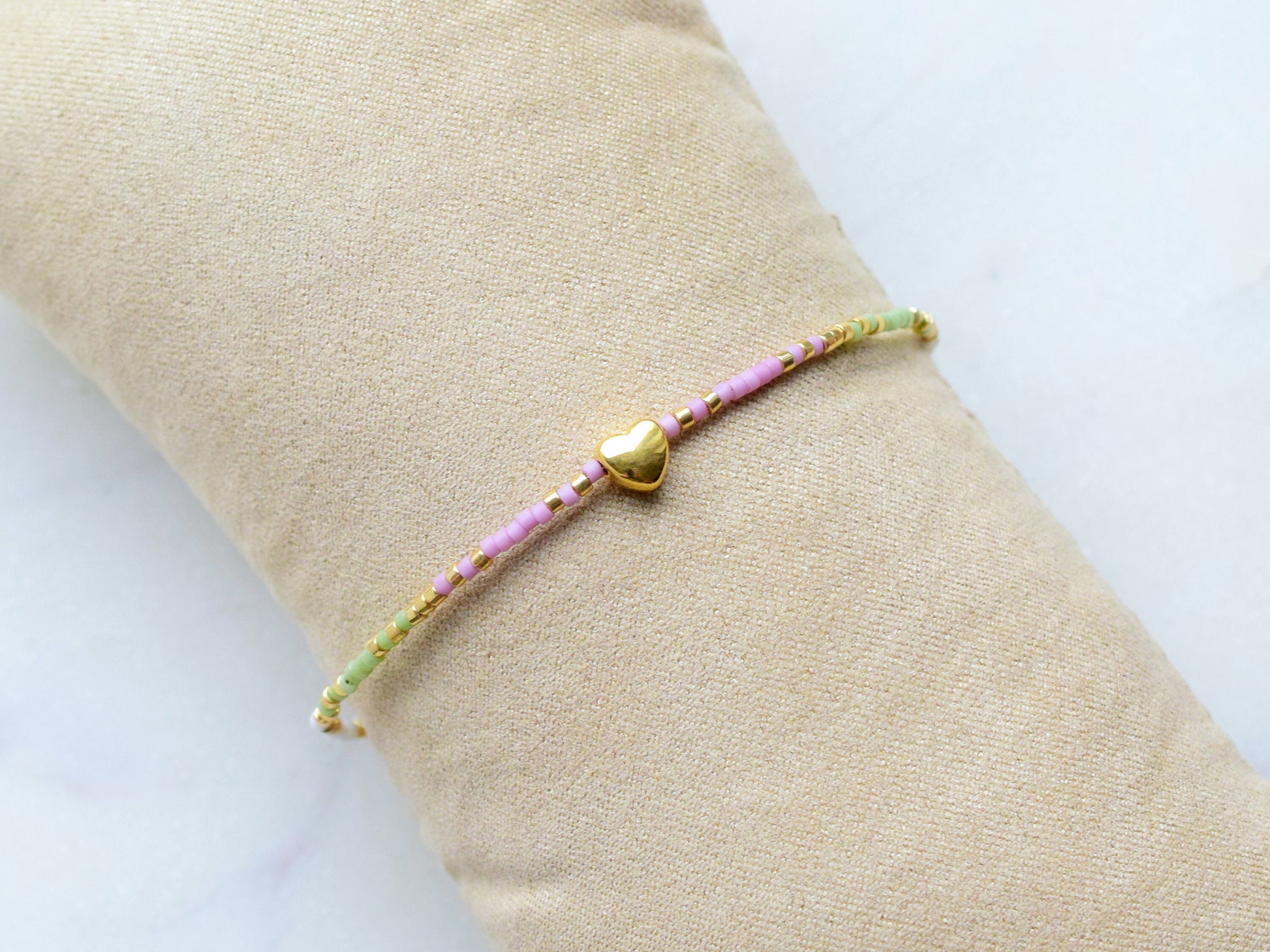 Heart bracelet charm, colorful bracelet, Miyuki bracelet, friendship bracelet, thin beaded bracelet layering, birthday gift for girlfriend