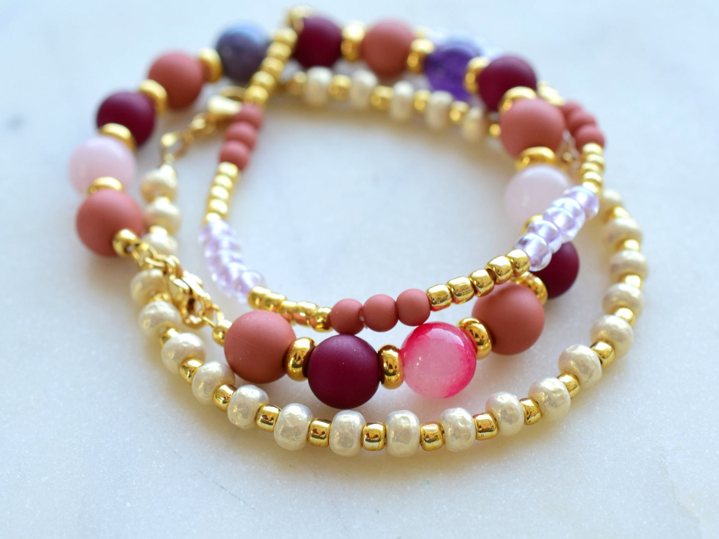 Beaded bracelets stack pink, bracelet set gold, colorful bracelet beads, birthday gift for her jewelry, red bracelet women, mixed beads