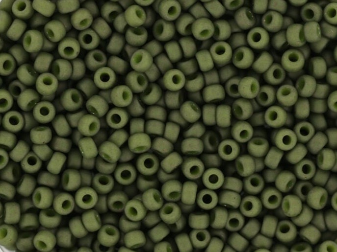 Miyuki seed beads 11/0, opaque matte olive 2318 10g, Miyuki dark green, japanese beads, 2mm small beads, matte dark green seed beads