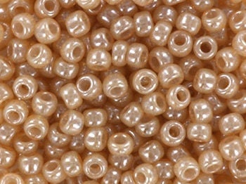 10g Miyuki seed beads 8/0, Ceylon translucent Jasmine 2370, japanese beads, round rocailles 3mm, light brown caramel, transparent beige